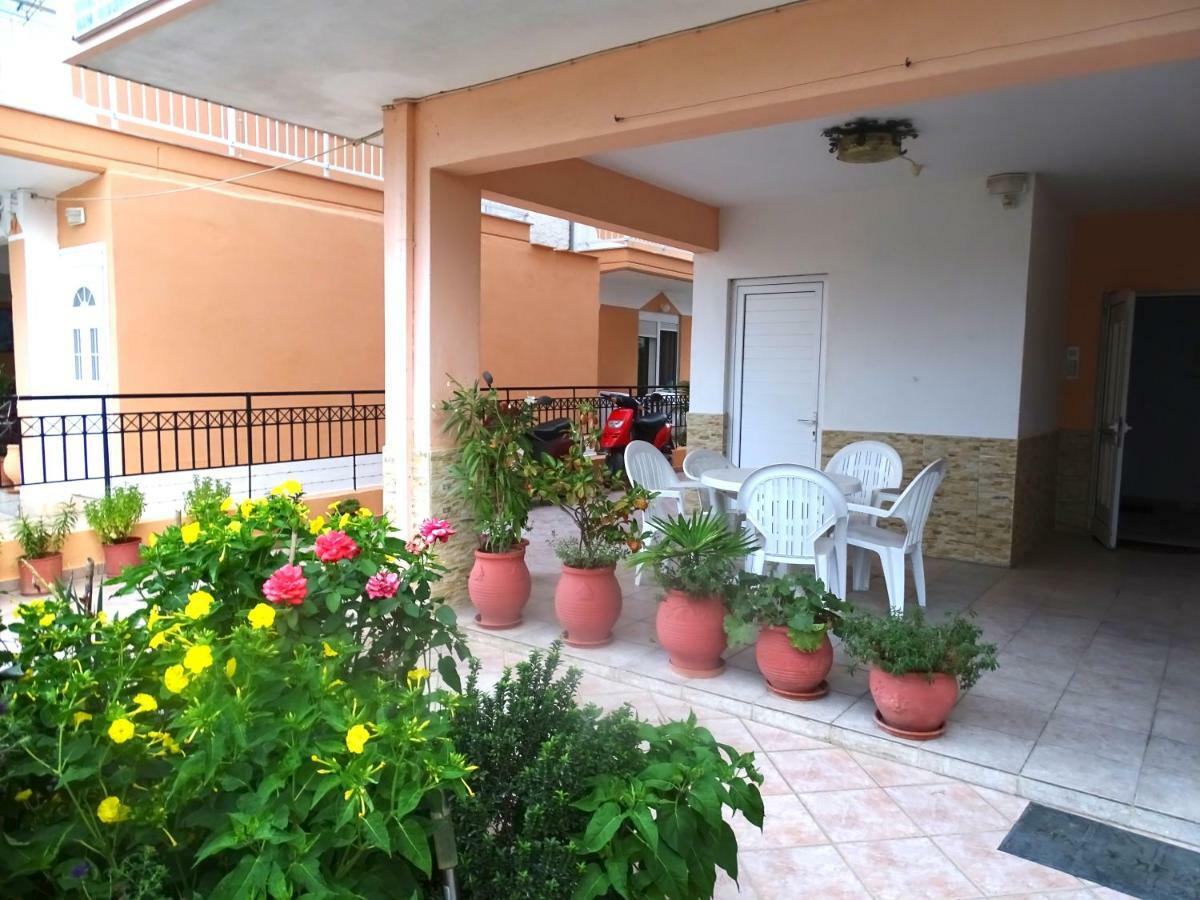 Socrates Apartments Olympiakí Aktí المظهر الخارجي الصورة
