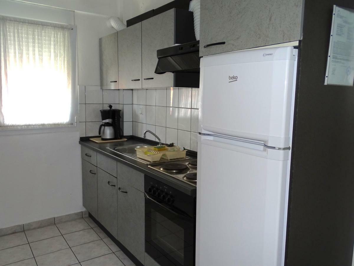 Socrates Apartments Olympiakí Aktí المظهر الخارجي الصورة