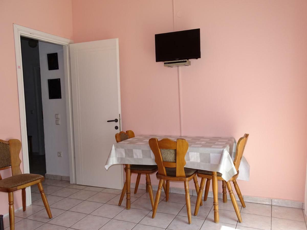 Socrates Apartments Olympiakí Aktí المظهر الخارجي الصورة